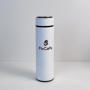Bình giữ nhiệt FivCafe giúp duy trì nhiệt độ đồ uống trong nhiều giờ, giữ trọn hương vị cà phê và các loại thức uống yêu thích.